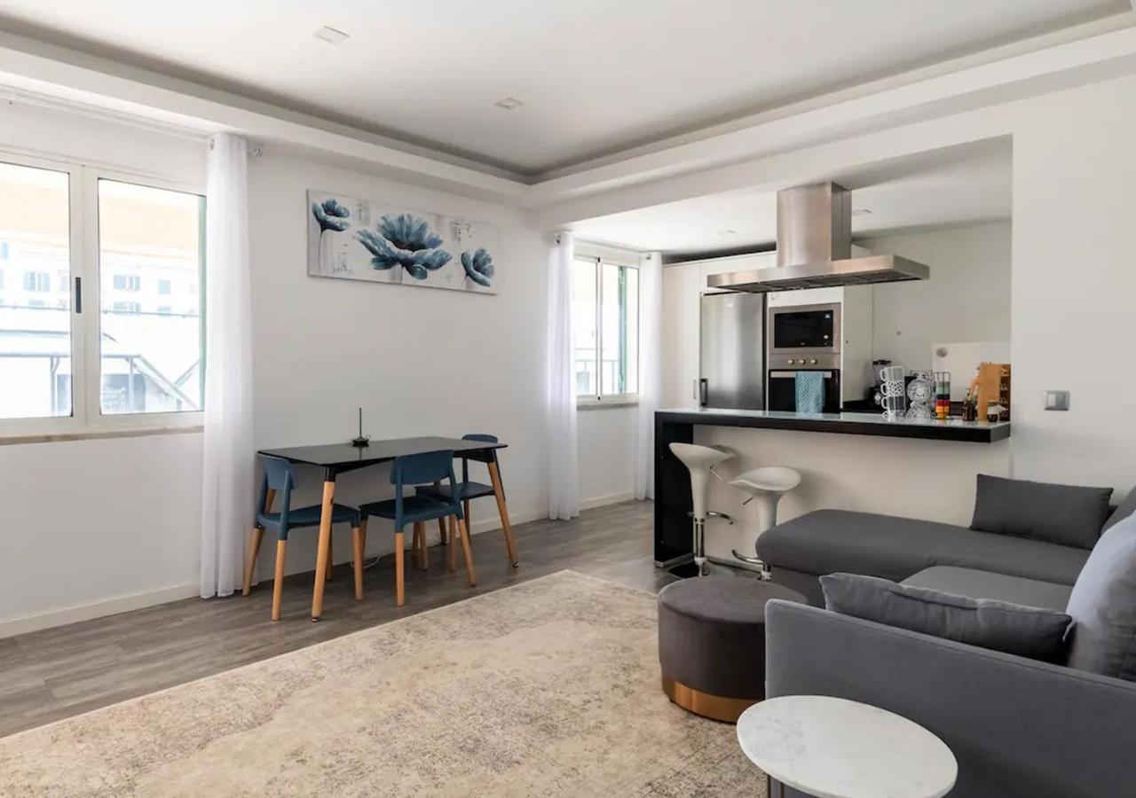 Lovely 1-Bedroom Apartment With Parking Ocean View Funchal  Kültér fotó