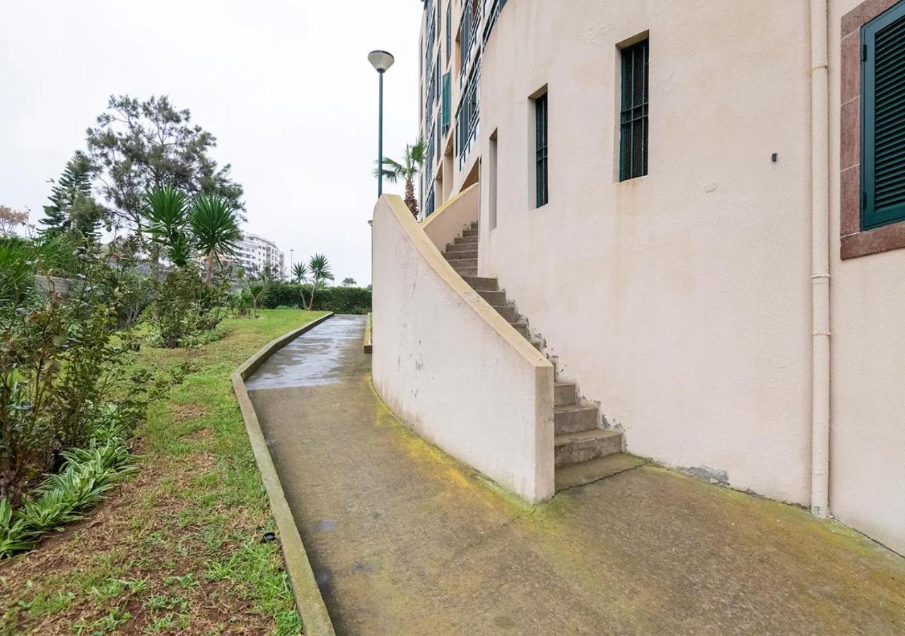 Lovely 1-Bedroom Apartment With Parking Ocean View Funchal  Kültér fotó